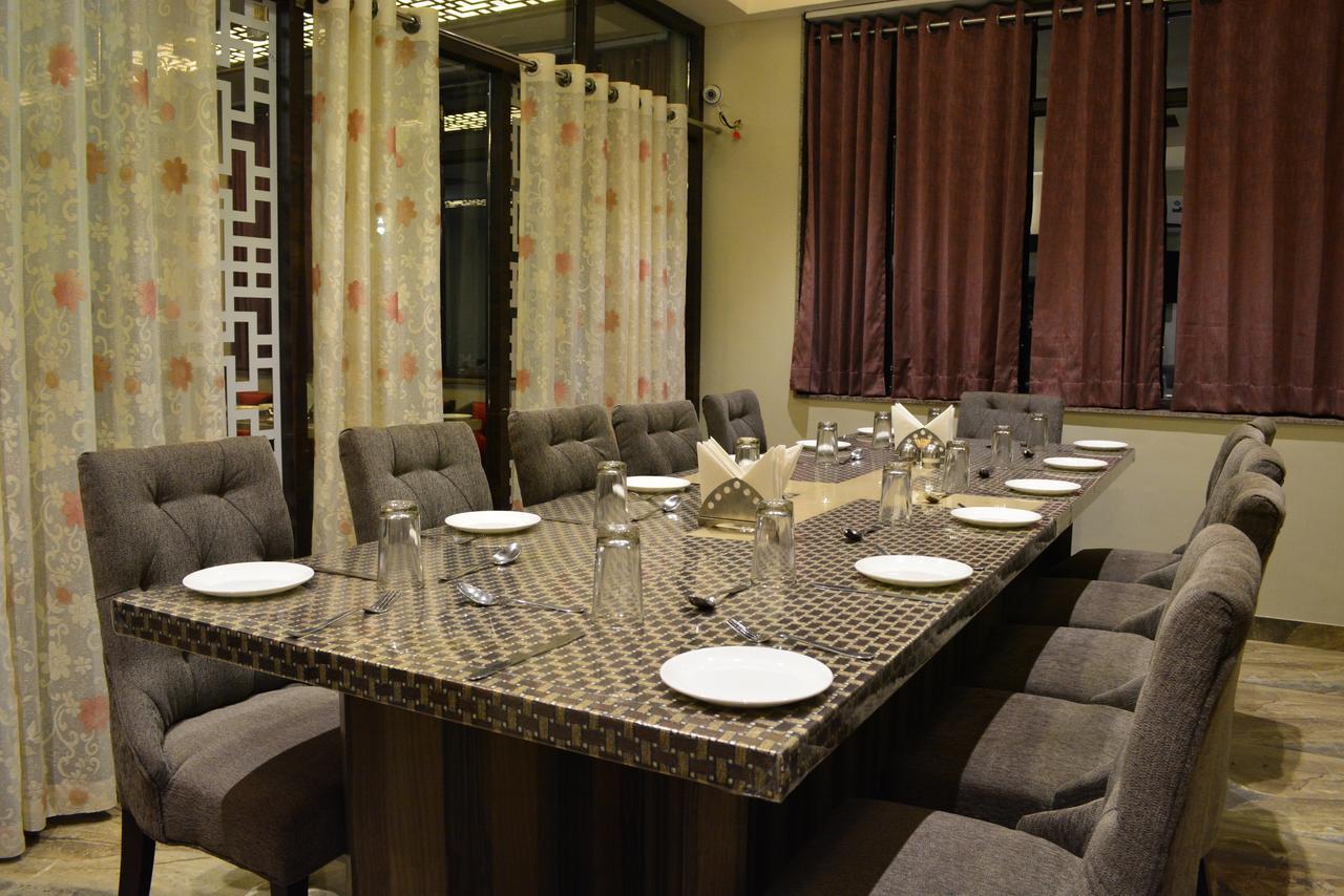 Hotel Desert Inn Barmer Exterior photo